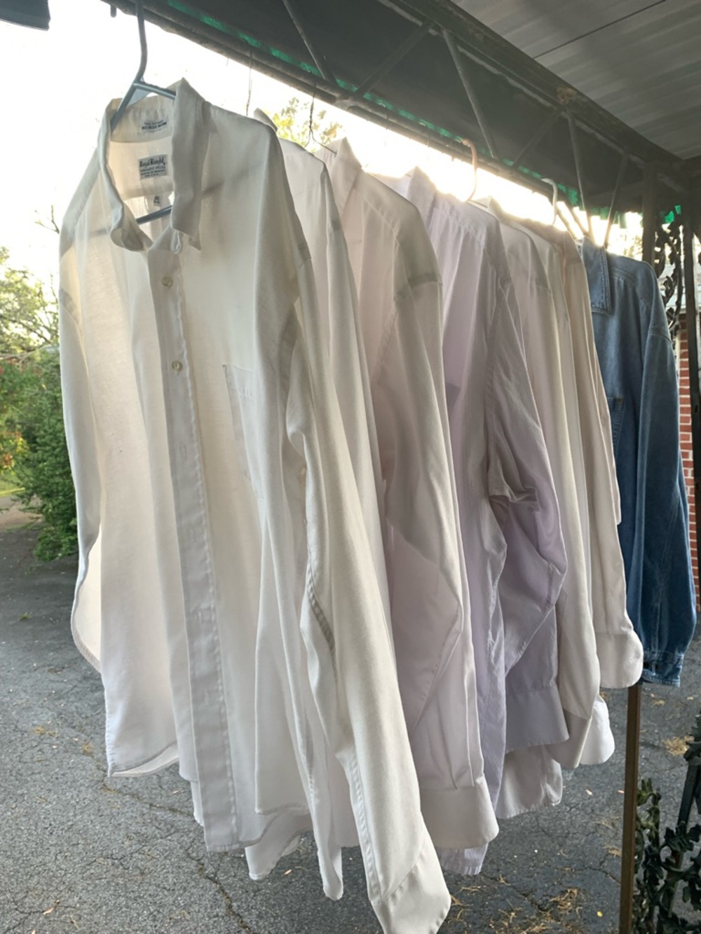 Men's White Long-Sleeve Dress Shirt - Classic Button-Up